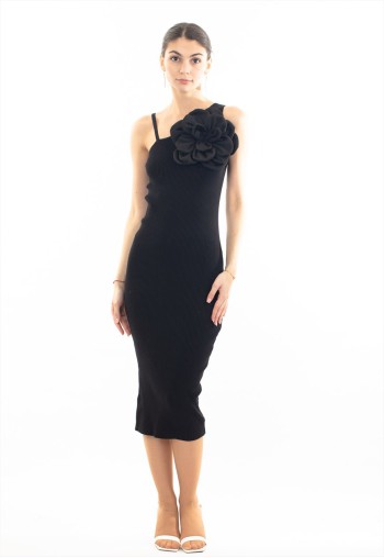 Stylish Knitted Bodycon midi dress with Camellias Brooches